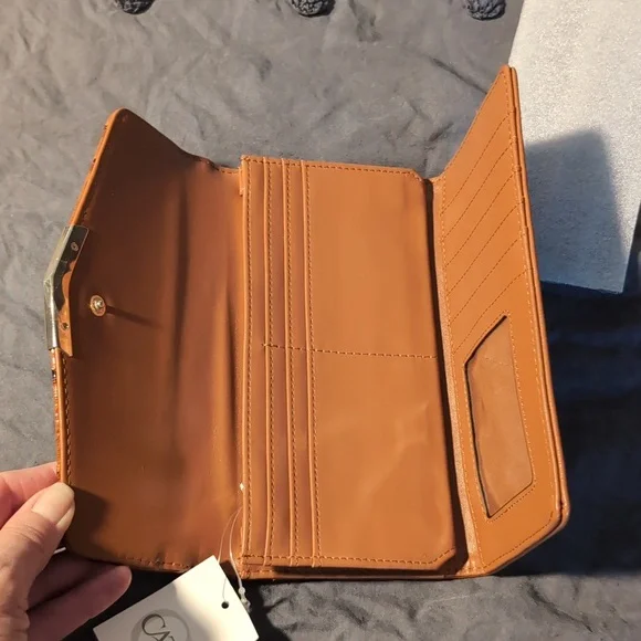 NWT Cato wallet - Picture 3 of 5